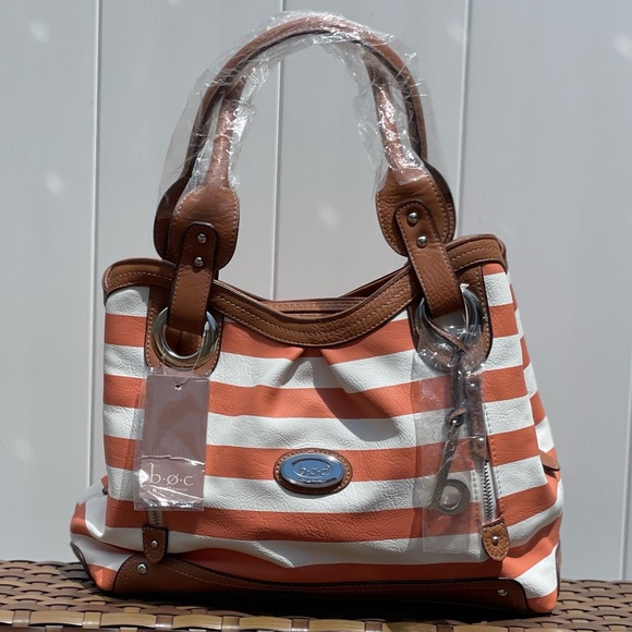 NWT Born Concept Purse 🍑